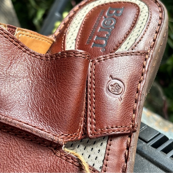 Born Men’s 11 Cognac/Tan Leather Slide Sandals - Picture 2 of 9
